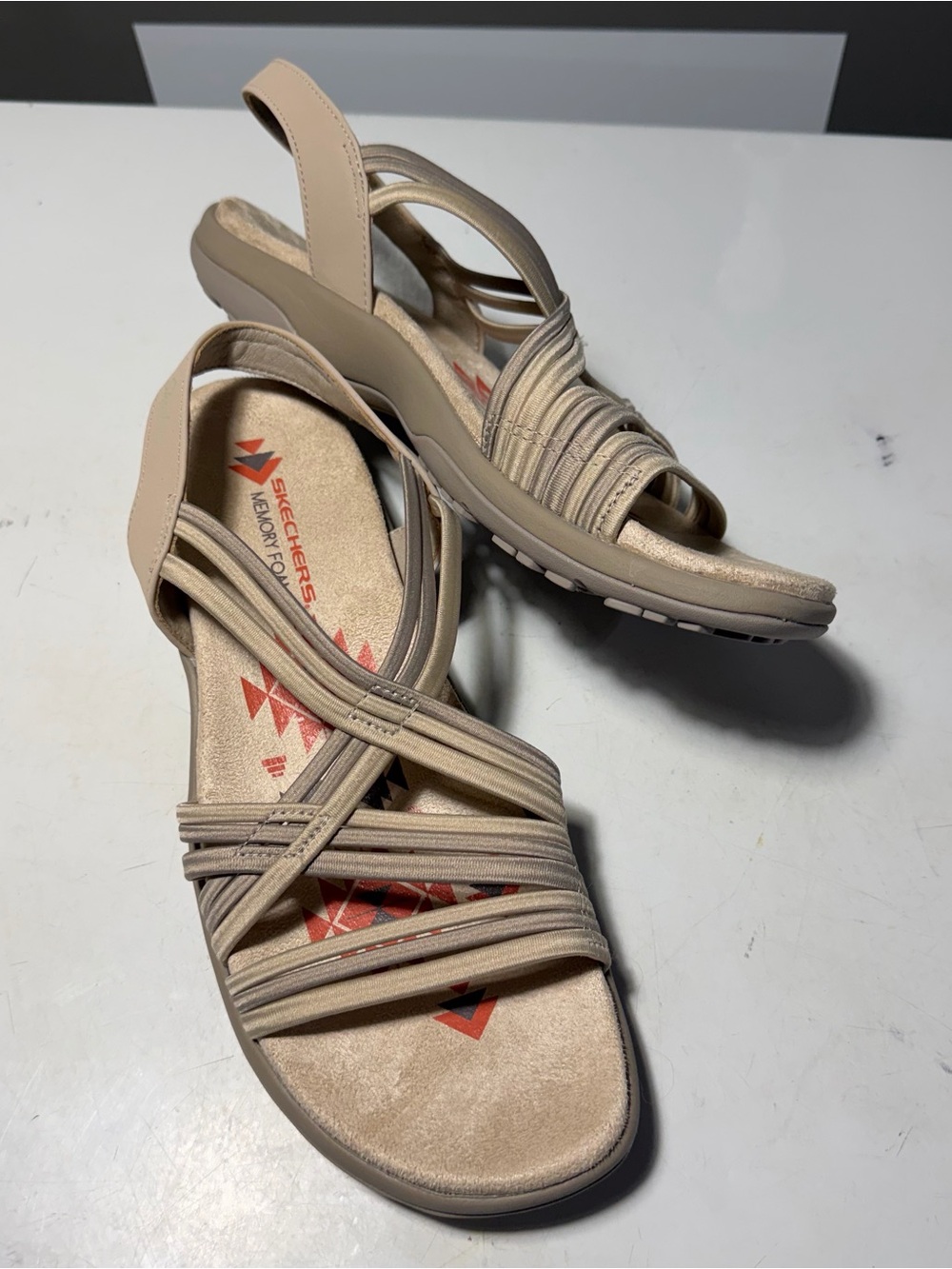Skechers Women's  10 REGGAE SLIM - SUNNYSIDE Sandal